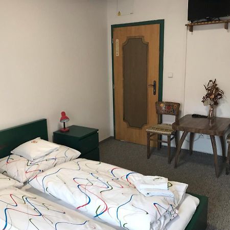 Bed and Breakfast Bendovsky Dvur Dusniky Exterior foto