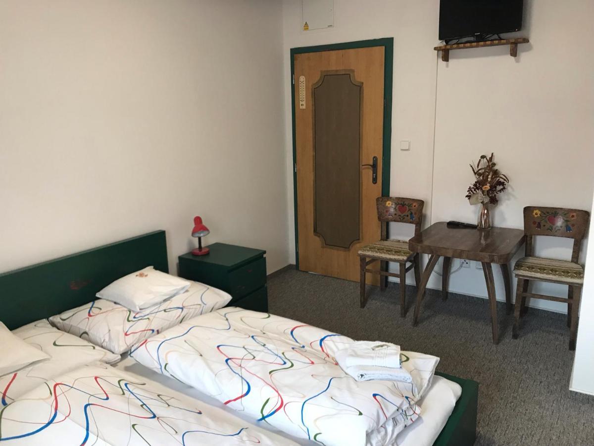Bed and Breakfast Bendovsky Dvur Dusniky Exterior foto